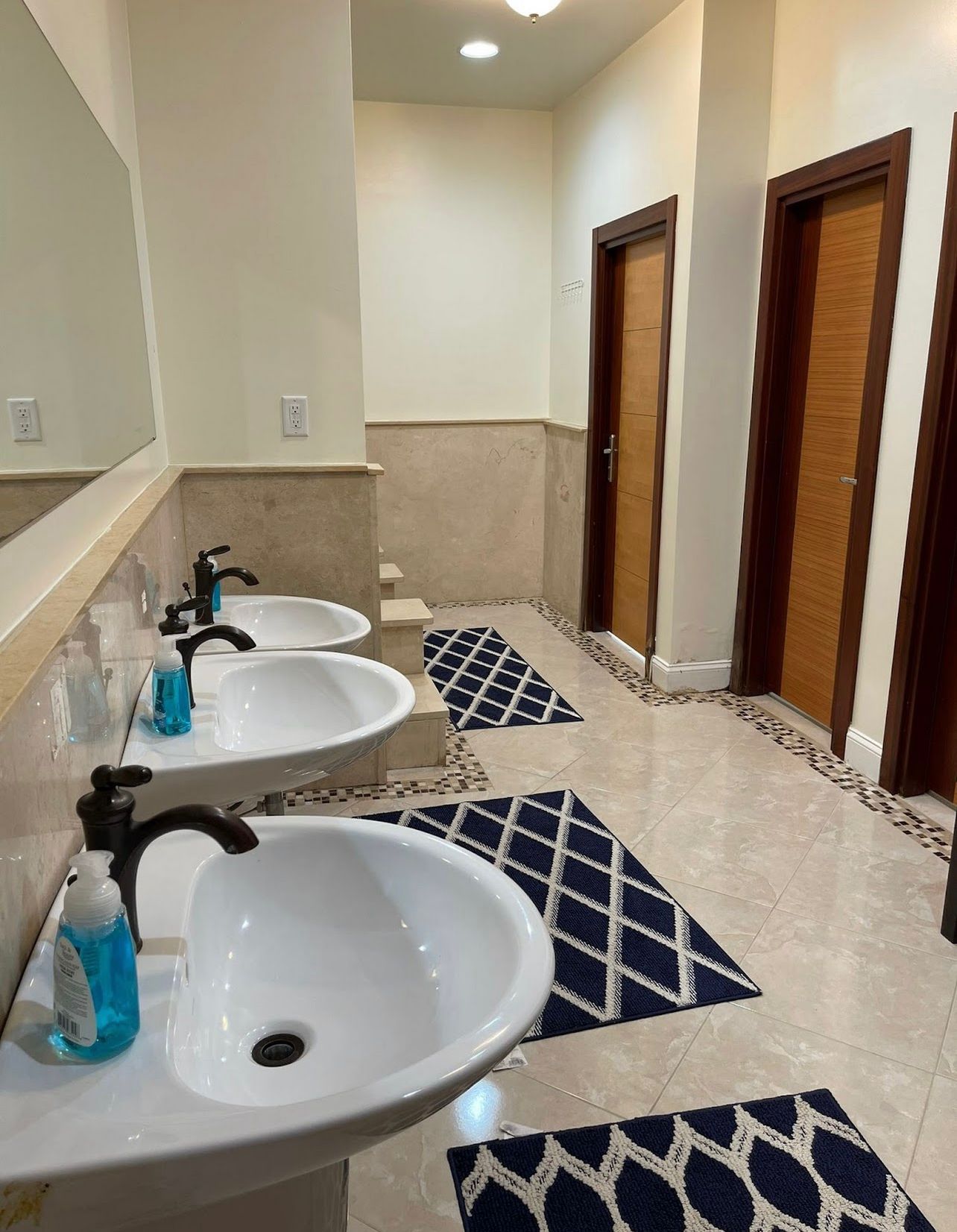 WhatsApp Image 2022-09-26 at 5.03.50 PM